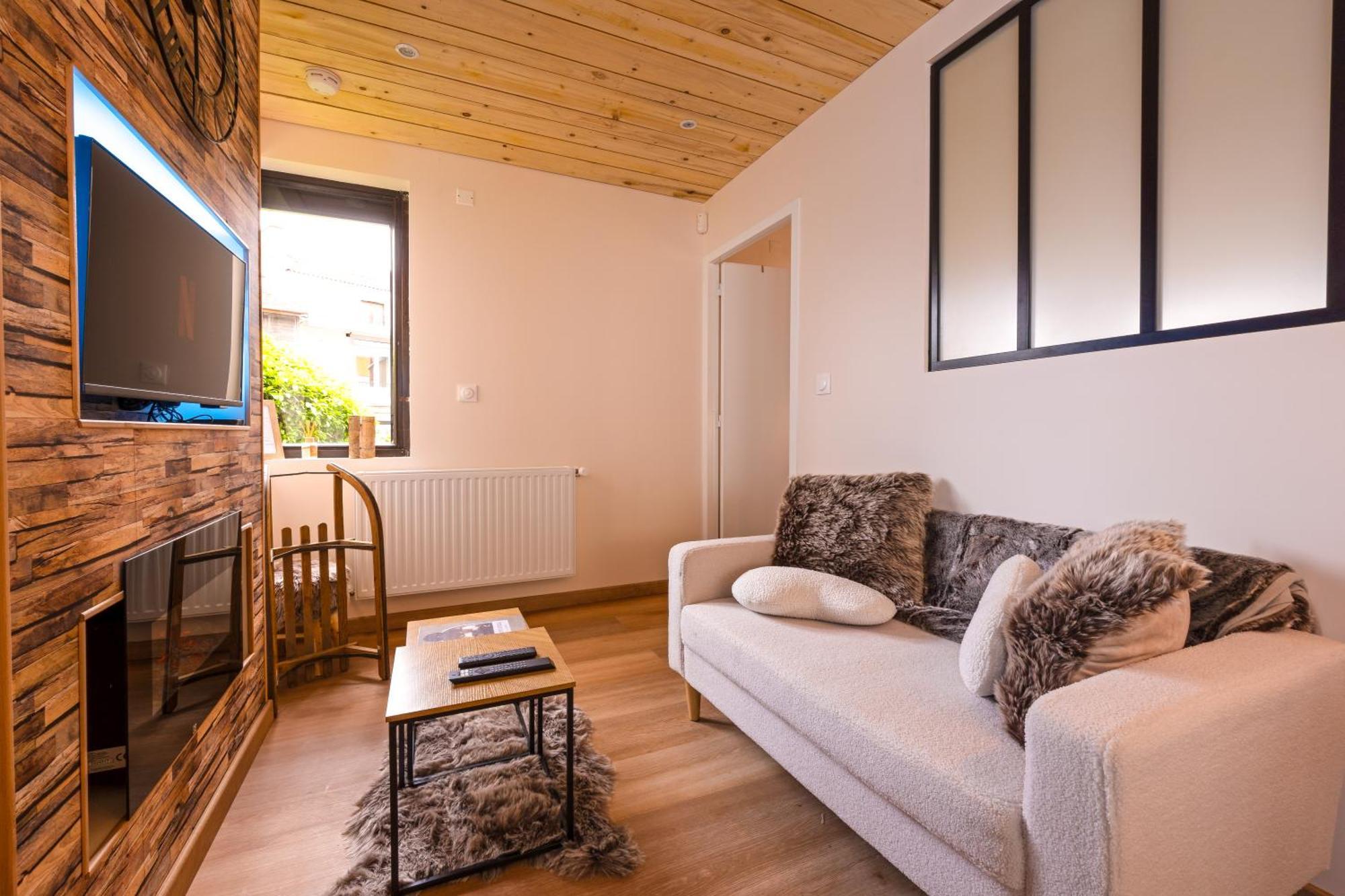Suite Chalet K - Hyper Centre- Gare Saint-Chamond Dış mekan fotoğraf